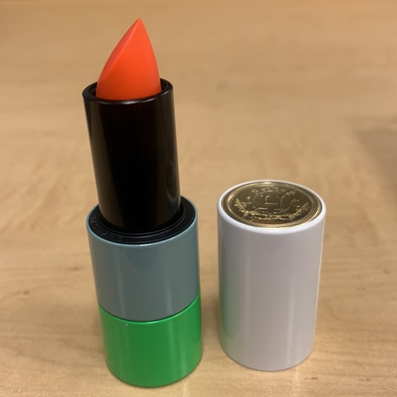 HOST PICK ❤️ Rouge Hermes lipstick - Picture 6 of 12